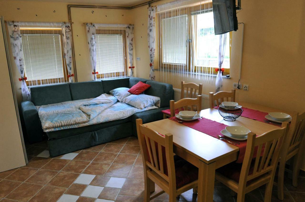 Apartma Marjetica Blejska Dobrava Exterior photo